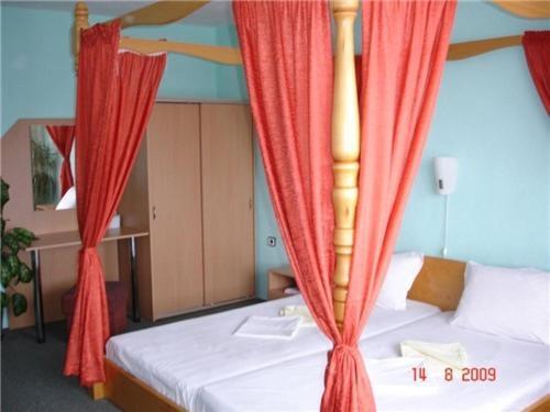 Family Hotel Natalis Chissarja Zimmer foto